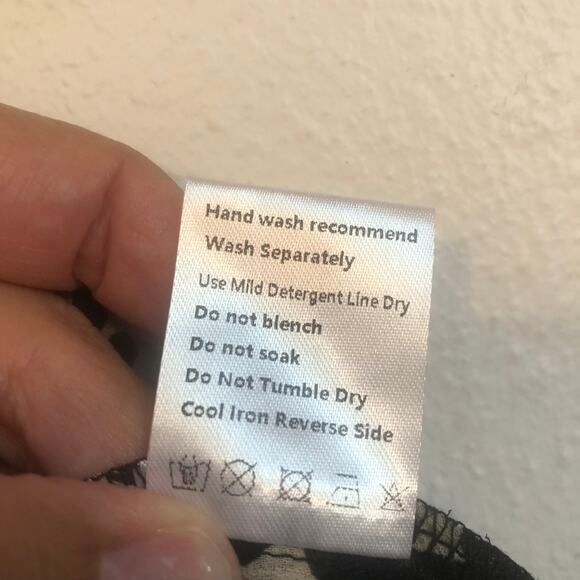 Caitlin M. Covington + Pink Lily sheer leopard top long sleeve elastic waist Med - Picture 5 of 5